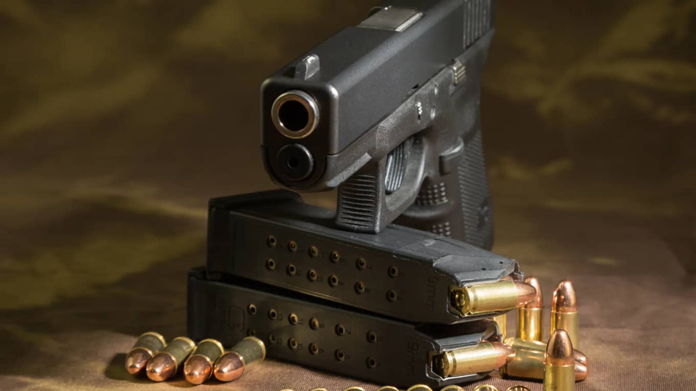 Do Glocks Have a Safety (Glock Safety Guide)