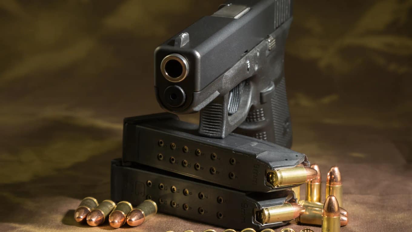 Do Glocks Have a Safety (Glock Safety Guide)