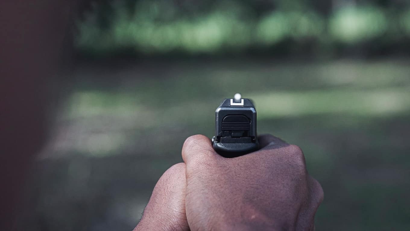 Glock Back Plate (Size, Removing, and Customization)