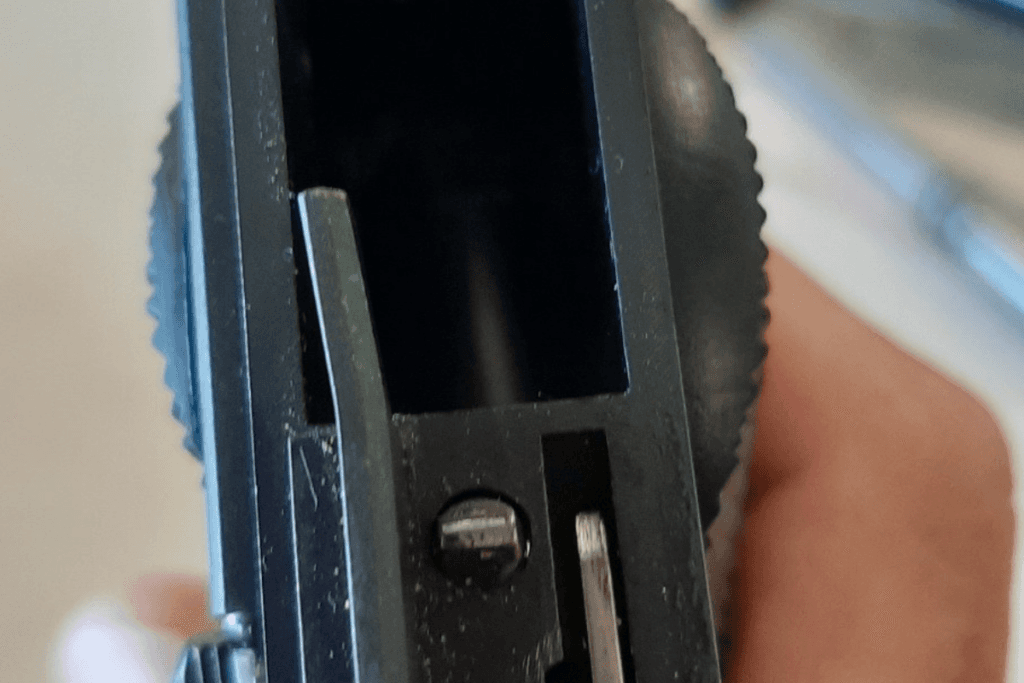 bending ejector to left
